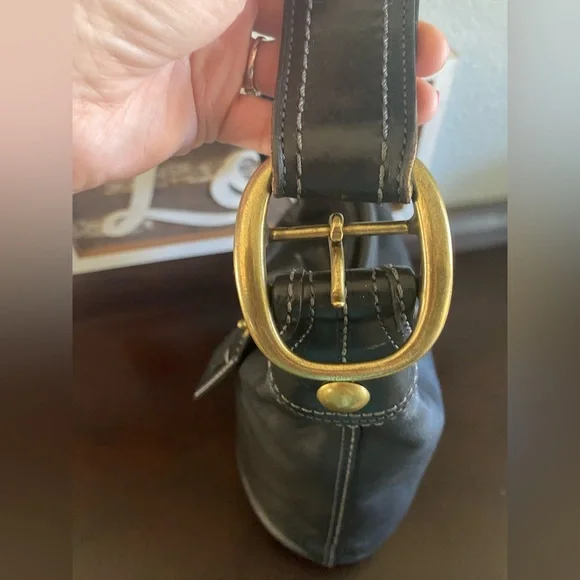 Coach BleeckerTattersall Vachetta Duffle Bucket Bag 11422 EUC - Picture 8 of 11